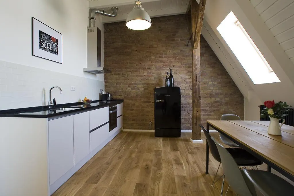 Berlin Base Apartments